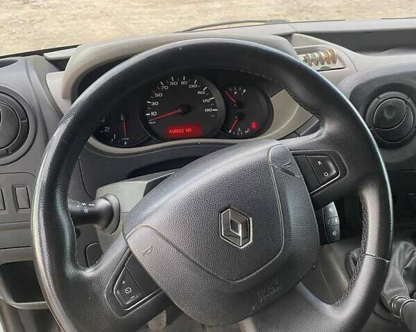 Белый Рено Мастер, объемом двигателя 2.3 л и пробегом 410 тыс. км за 16500 $, фото 20 на Automoto.ua