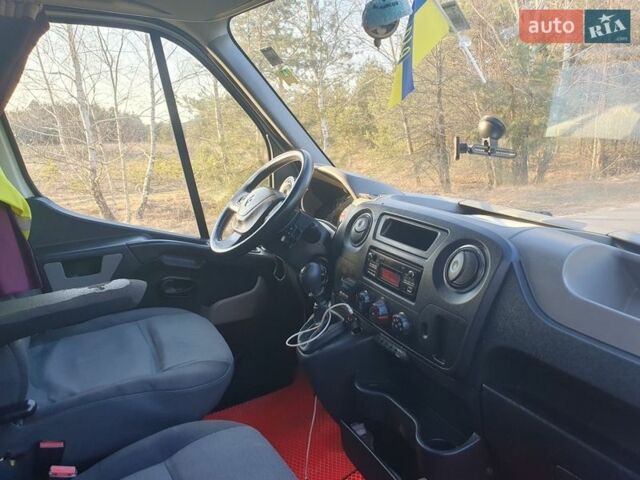 Білий Рено Мастєр, об'ємом двигуна 2.3 л та пробігом 359 тис. км за 16900 $, фото 19 на Automoto.ua