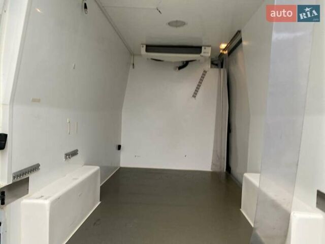 Белый Рено Мастер, объемом двигателя 0 л и пробегом 186 тыс. км за 17350 $, фото 21 на Automoto.ua