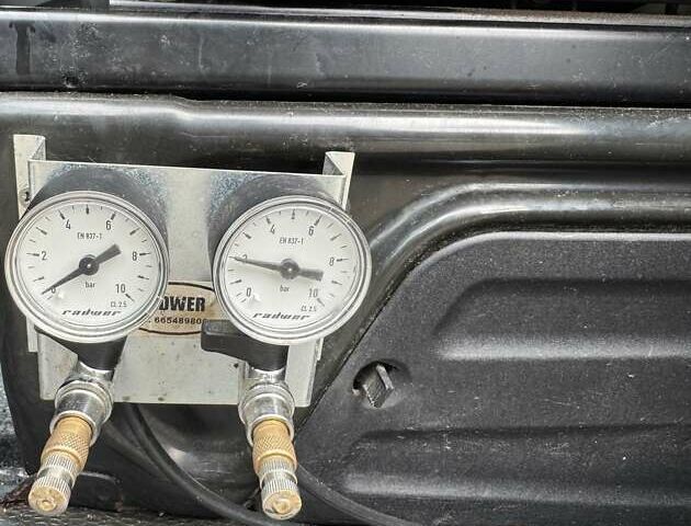 Белый Рено Мастер, объемом двигателя 2.3 л и пробегом 295 тыс. км за 15500 $, фото 19 на Automoto.ua