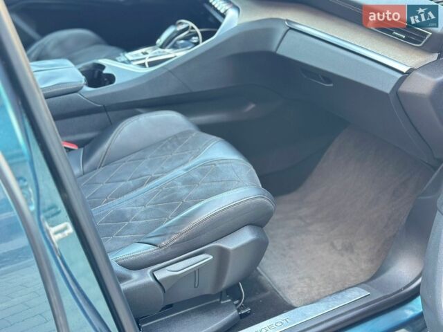 Белый Рено Мастер, объемом двигателя 2.3 л и пробегом 213 тыс. км за 17500 $, фото 19 на Automoto.ua