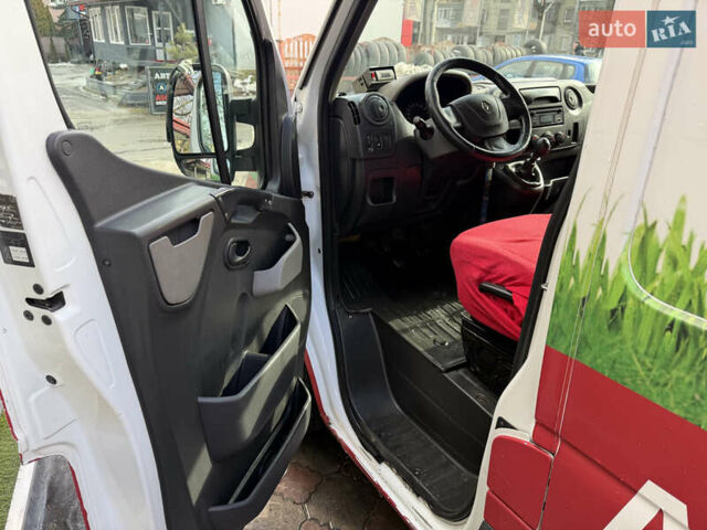 Белый Рено Мастер, объемом двигателя 2.3 л и пробегом 420 тыс. км за 13200 $, фото 11 на Automoto.ua
