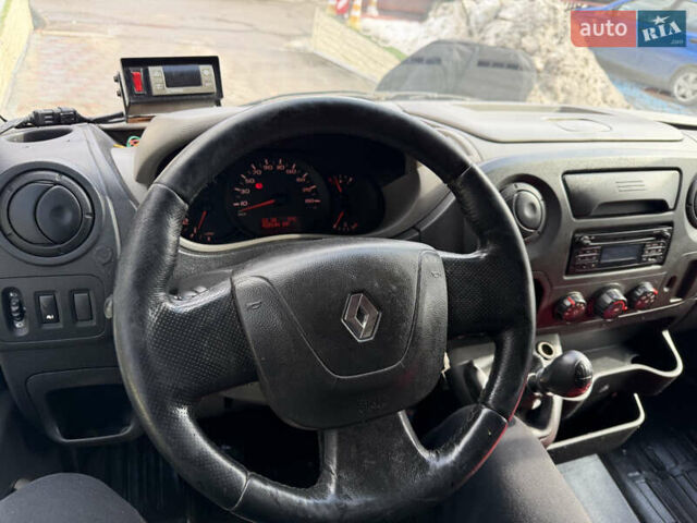 Белый Рено Мастер, объемом двигателя 2.3 л и пробегом 420 тыс. км за 13200 $, фото 21 на Automoto.ua