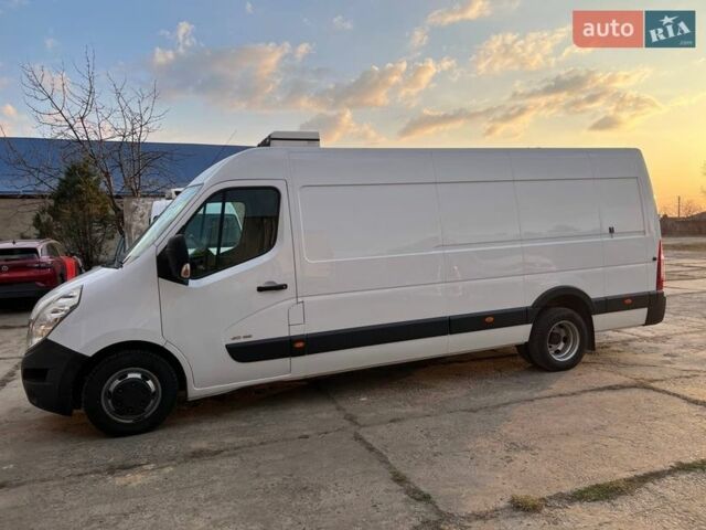 Белый Рено Мастер, объемом двигателя 2.3 л и пробегом 337 тыс. км за 18900 $, фото 4 на Automoto.ua