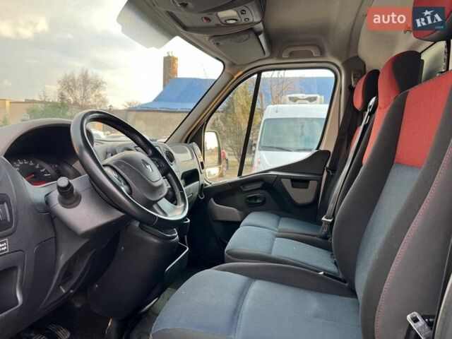 Белый Рено Мастер, объемом двигателя 2.3 л и пробегом 337 тыс. км за 18900 $, фото 26 на Automoto.ua