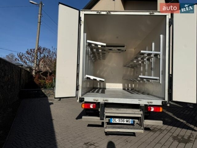 Білий Рено Мастєр, об'ємом двигуна 2.3 л та пробігом 303 тис. км за 17500 $, фото 37 на Automoto.ua