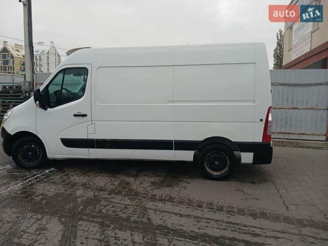 Белый Рено Мастер, объемом двигателя 2.3 л и пробегом 350 тыс. км за 15500 $, фото 5 на Automoto.ua