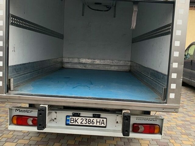 Білий Рено Мастєр, об'ємом двигуна 2.3 л та пробігом 375 тис. км за 16500 $, фото 3 на Automoto.ua