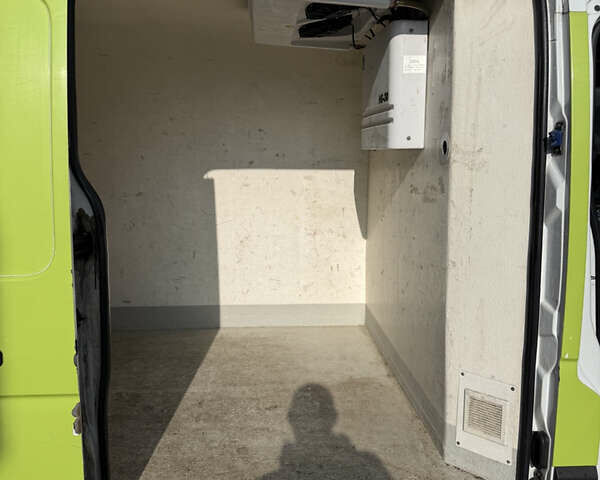 Белый Рено Мастер, объемом двигателя 2.3 л и пробегом 420 тыс. км за 13200 $, фото 14 на Automoto.ua