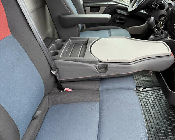 Рено Мастер 2015 в Дубно на Automoto.ua Белый Рено Мастер, объемом двигателя 0 л и пробегом 288 тыс. км за 17700 $, фото 45 на Automoto.ua