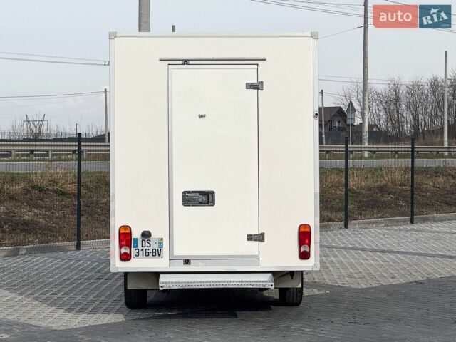 Белый Рено Мастер, объемом двигателя 2.3 л и пробегом 170 тыс. км за 16900 $, фото 7 на Automoto.ua
