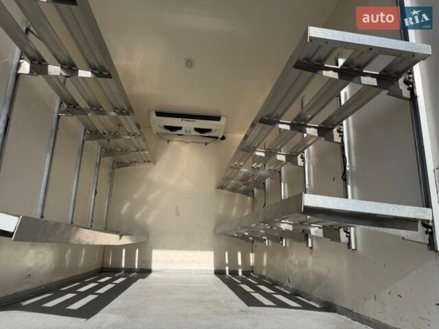 Білий Рено Мастєр, об'ємом двигуна 2.3 л та пробігом 303 тис. км за 17500 $, фото 43 на Automoto.ua