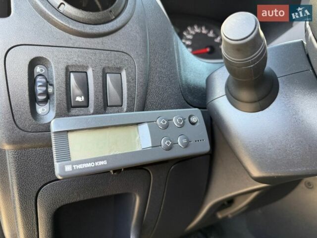 Білий Рено Мастєр, об'ємом двигуна 2.3 л та пробігом 303 тис. км за 17500 $, фото 52 на Automoto.ua