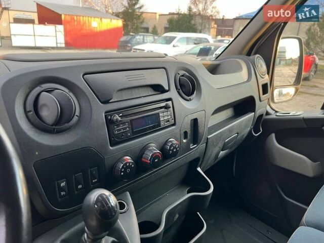 Белый Рено Мастер, объемом двигателя 2.3 л и пробегом 337 тыс. км за 18900 $, фото 27 на Automoto.ua