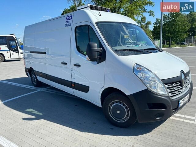 Белый Рено Мастер, объемом двигателя 2.3 л и пробегом 422 тыс. км за 16000 $, фото 1 на Automoto.ua