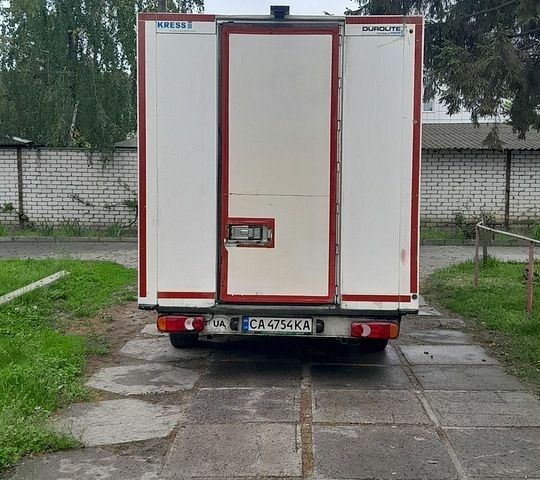 Белый Рено Мастер, объемом двигателя 2.3 л и пробегом 502 тыс. км за 10800 $, фото 9 на Automoto.ua