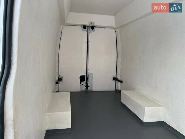 Белый Рено Мастер, объемом двигателя 2.3 л и пробегом 232 тыс. км за 18900 $, фото 28 на Automoto.ua