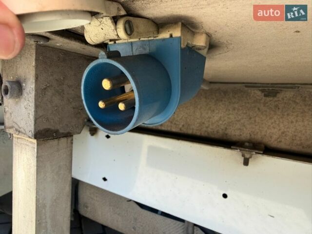Білий Рено Мастєр, об'ємом двигуна 2.3 л та пробігом 303 тис. км за 17500 $, фото 46 на Automoto.ua
