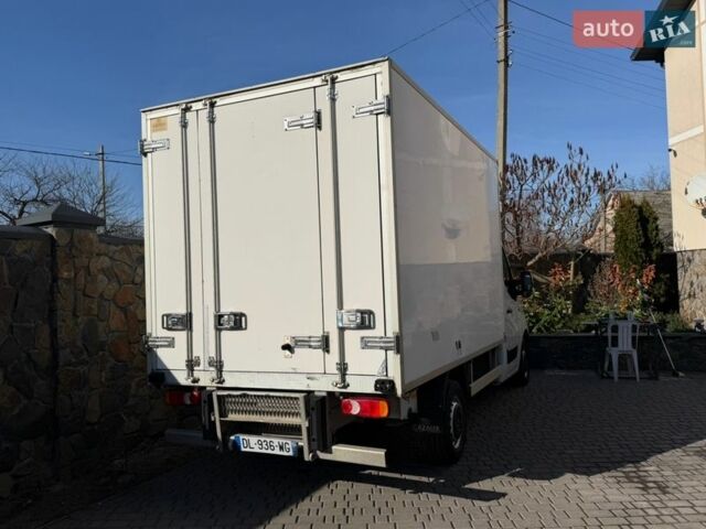 Білий Рено Мастєр, об'ємом двигуна 2.3 л та пробігом 303 тис. км за 17500 $, фото 32 на Automoto.ua