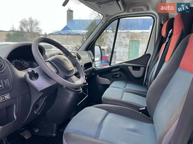 Белый Рено Мастер, объемом двигателя 2.3 л и пробегом 232 тыс. км за 18900 $, фото 36 на Automoto.ua