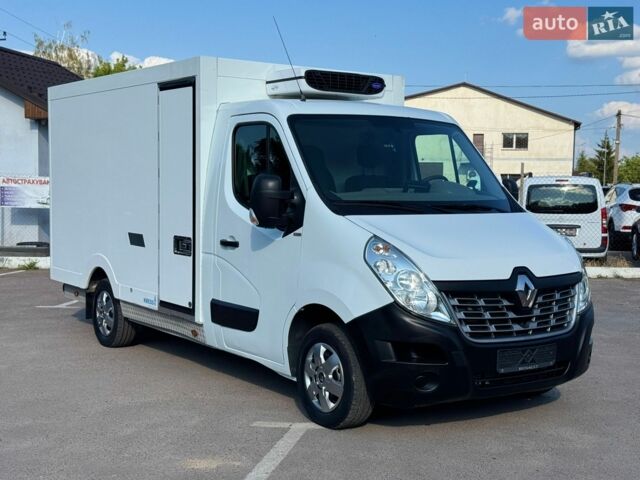 Белый Рено Мастер, объемом двигателя 2.3 л и пробегом 234 тыс. км за 15950 $, фото 3 на Automoto.ua