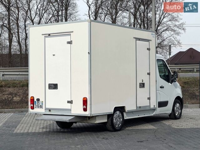 Белый Рено Мастер, объемом двигателя 2.3 л и пробегом 170 тыс. км за 16900 $, фото 6 на Automoto.ua
