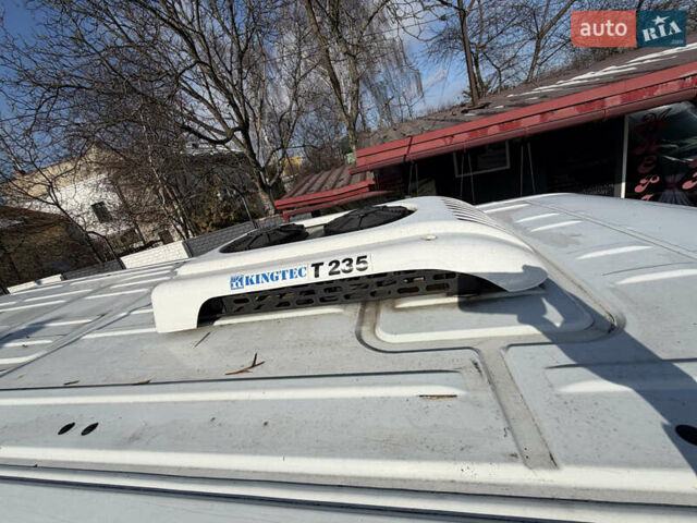 Белый Рено Мастер, объемом двигателя 2.3 л и пробегом 420 тыс. км за 13200 $, фото 25 на Automoto.ua