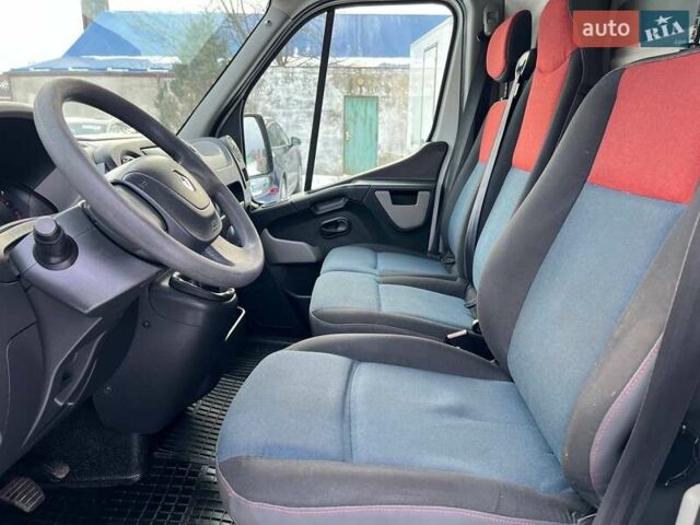 Белый Рено Мастер, объемом двигателя 2.3 л и пробегом 232 тыс. км за 18900 $, фото 38 на Automoto.ua