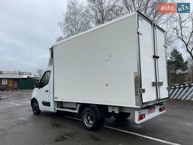 Білий Рено Мастєр, об'ємом двигуна 2.3 л та пробігом 388 тис. км за 21800 $, фото 23 на Automoto.ua