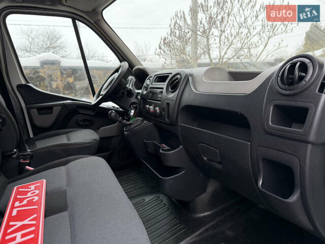 Білий Рено Мастєр, об'ємом двигуна 2.3 л та пробігом 301 тис. км за 17500 $, фото 59 на Automoto.ua