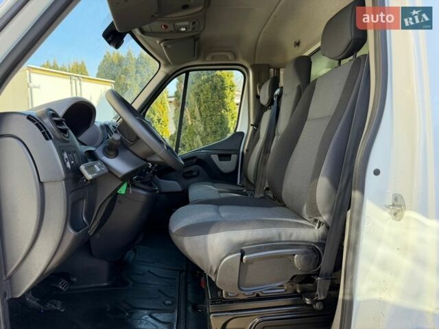 Білий Рено Мастєр, об'ємом двигуна 2.3 л та пробігом 303 тис. км за 17500 $, фото 55 на Automoto.ua