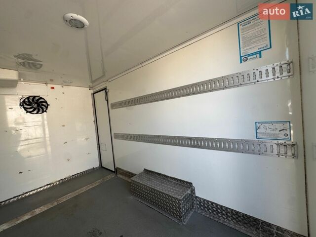 Белый Рено Мастер, объемом двигателя 2.3 л и пробегом 234 тыс. км за 15950 $, фото 18 на Automoto.ua