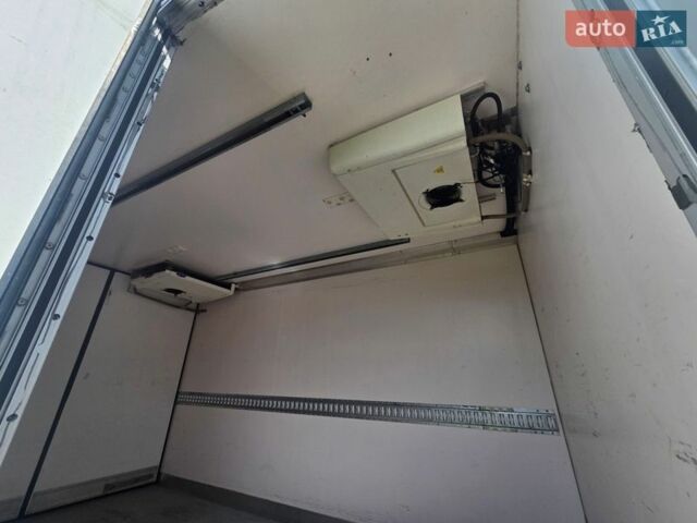 Белый Рено Мастер, объемом двигателя 2.3 л и пробегом 442 тыс. км за 17000 $, фото 3 на Automoto.ua