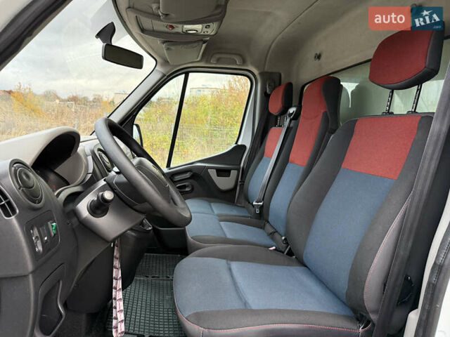 Рено Мастер 2015 в Дубно на Automoto.ua Белый Рено Мастер, объемом двигателя 0 л и пробегом 288 тыс. км за 17700 $, фото 28 на Automoto.ua