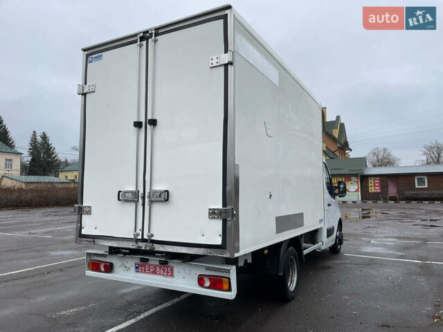 Білий Рено Мастєр, об'ємом двигуна 2.3 л та пробігом 388 тис. км за 21800 $, фото 20 на Automoto.ua