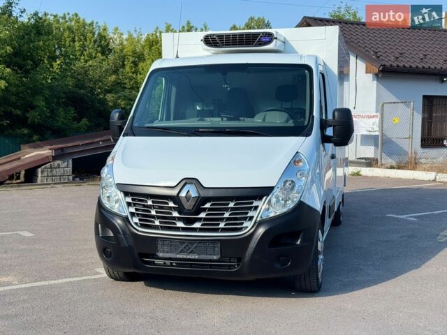Белый Рено Мастер, объемом двигателя 2.3 л и пробегом 234 тыс. км за 15950 $, фото 2 на Automoto.ua