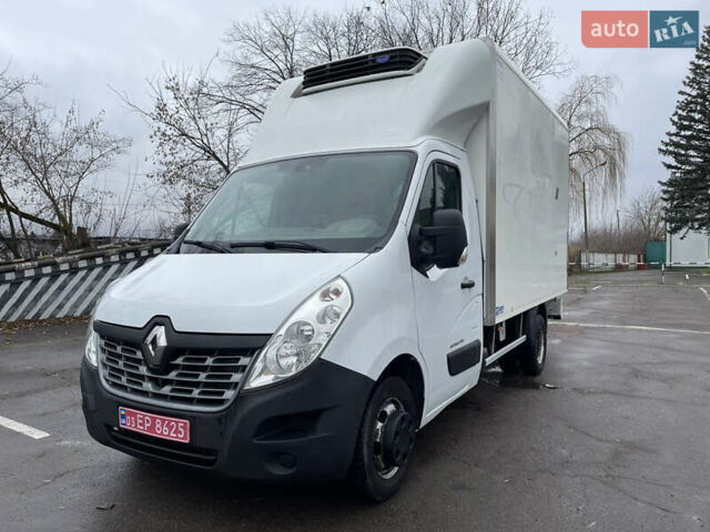 Белый Рено Мастер, объемом двигателя 2.3 л и пробегом 388 тыс. км за 22000 $, фото 3 на Automoto.ua