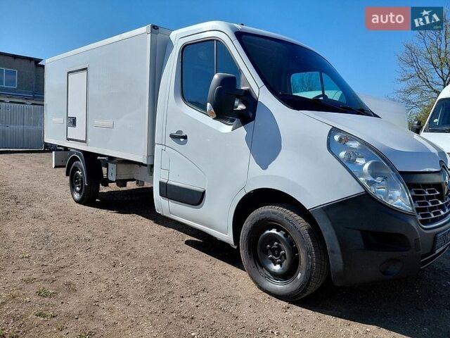Белый Рено Мастер, объемом двигателя 2.3 л и пробегом 263 тыс. км за 13900 $, фото 7 на Automoto.ua