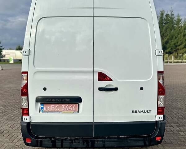 Белый Рено Мастер, объемом двигателя 2.3 л и пробегом 296 тыс. км за 18750 $, фото 8 на Automoto.ua