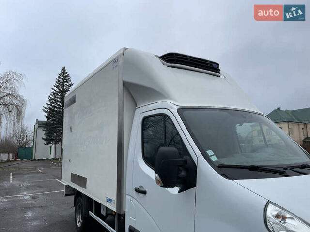Белый Рено Мастер, объемом двигателя 2.3 л и пробегом 388 тыс. км за 21450 $, фото 30 на Automoto.ua