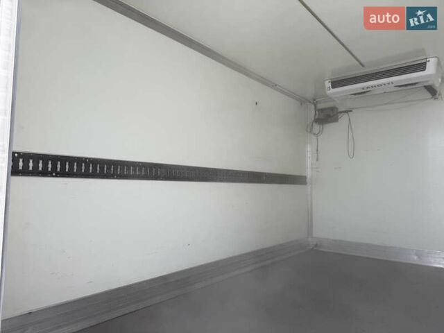 Белый Рено Мастер, объемом двигателя 2.3 л и пробегом 170 тыс. км за 22700 $, фото 29 на Automoto.ua