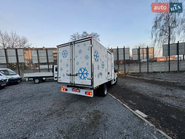 Білий Рено Мастєр, об'ємом двигуна 0 л та пробігом 245 тис. км за 21900 $, фото 15 на Automoto.ua