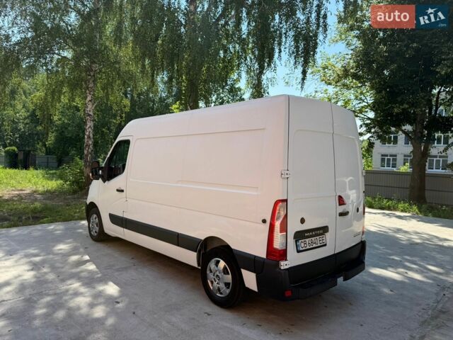 Белый Рено Мастер, объемом двигателя 2.3 л и пробегом 337 тыс. км за 13600 $, фото 9 на Automoto.ua