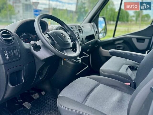 Белый Рено Мастер, объемом двигателя 2.3 л и пробегом 307 тыс. км за 18850 $, фото 21 на Automoto.ua