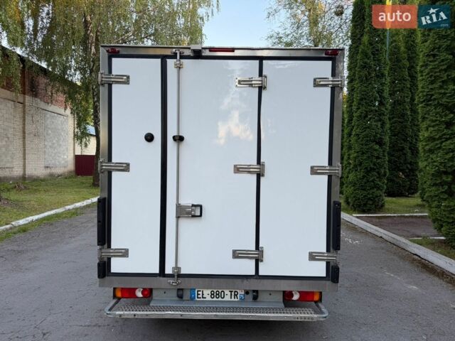 Білий Рено Мастєр, об'ємом двигуна 2.3 л та пробігом 212 тис. км за 17900 $, фото 9 на Automoto.ua