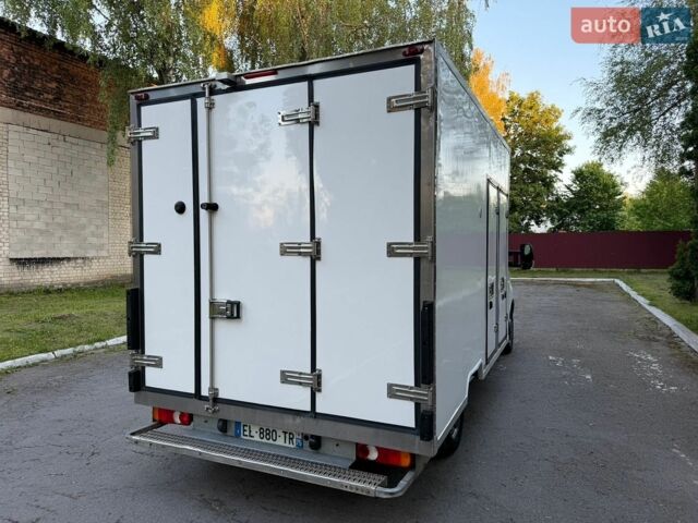 Белый Рено Мастер, объемом двигателя 2.3 л и пробегом 212 тыс. км за 17600 $, фото 10 на Automoto.ua
