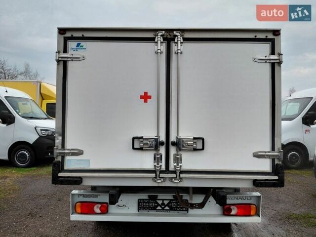 Белый Рено Мастер, объемом двигателя 2.3 л и пробегом 263 тыс. км за 14600 $, фото 64 на Automoto.ua