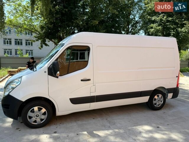 Белый Рено Мастер, объемом двигателя 2.3 л и пробегом 337 тыс. км за 13600 $, фото 10 на Automoto.ua