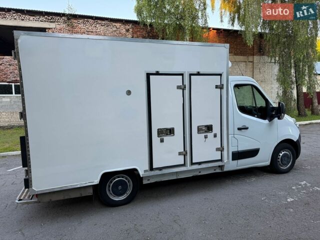 Белый Рено Мастер, объемом двигателя 2.3 л и пробегом 212 тыс. км за 17600 $, фото 12 на Automoto.ua