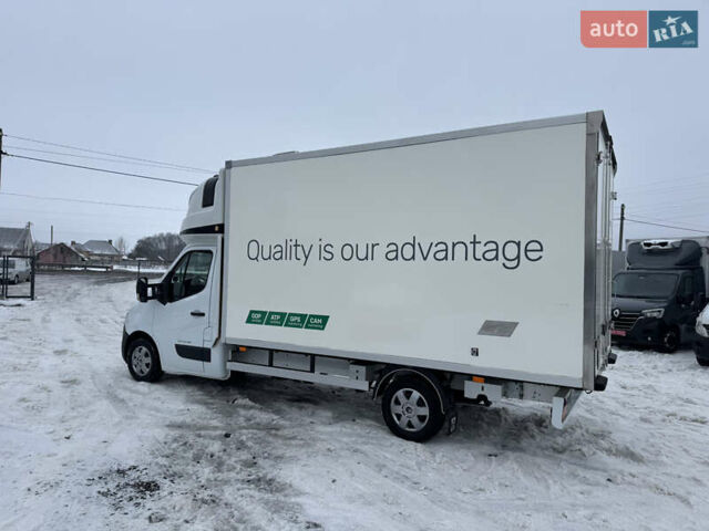 Белый Рено Мастер, объемом двигателя 2.3 л и пробегом 170 тыс. км за 22700 $, фото 5 на Automoto.ua